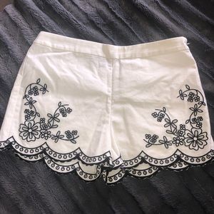 Lulus Linen Scallop Shorts